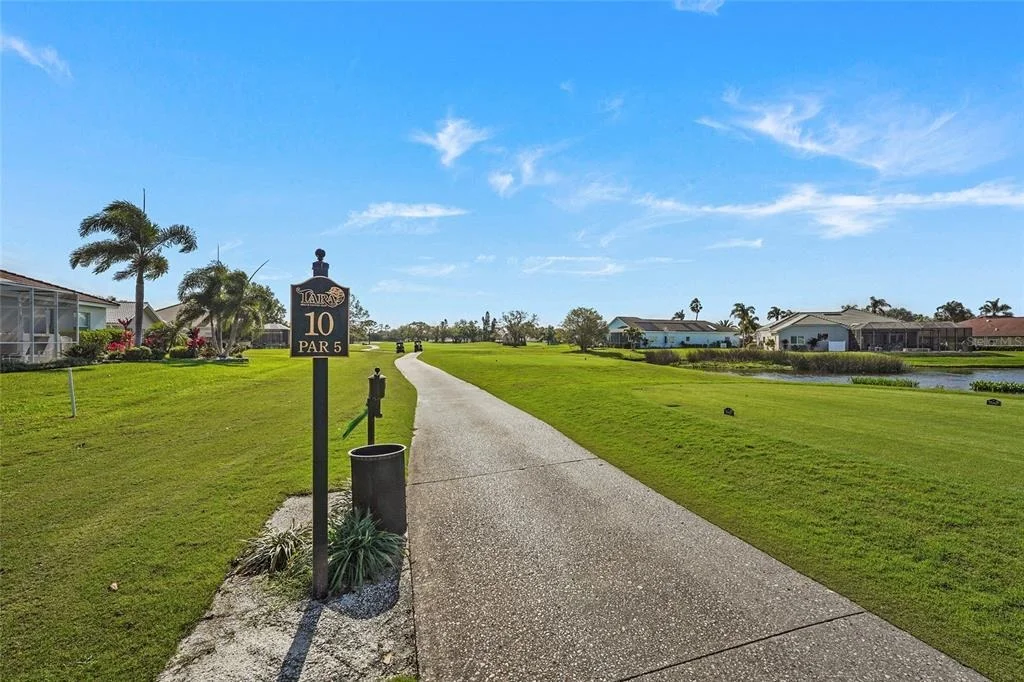 Photo of 7161 DREWRYS BLUFF
