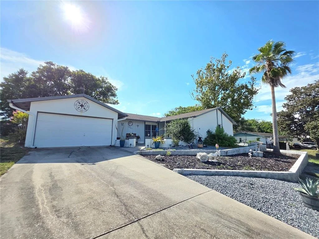 Photo of 9040 BAY DRIVE