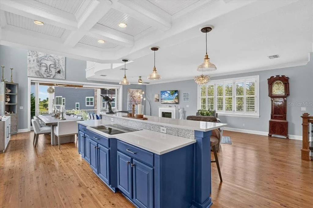 Photo of 6330 LAGUNA DRIVE