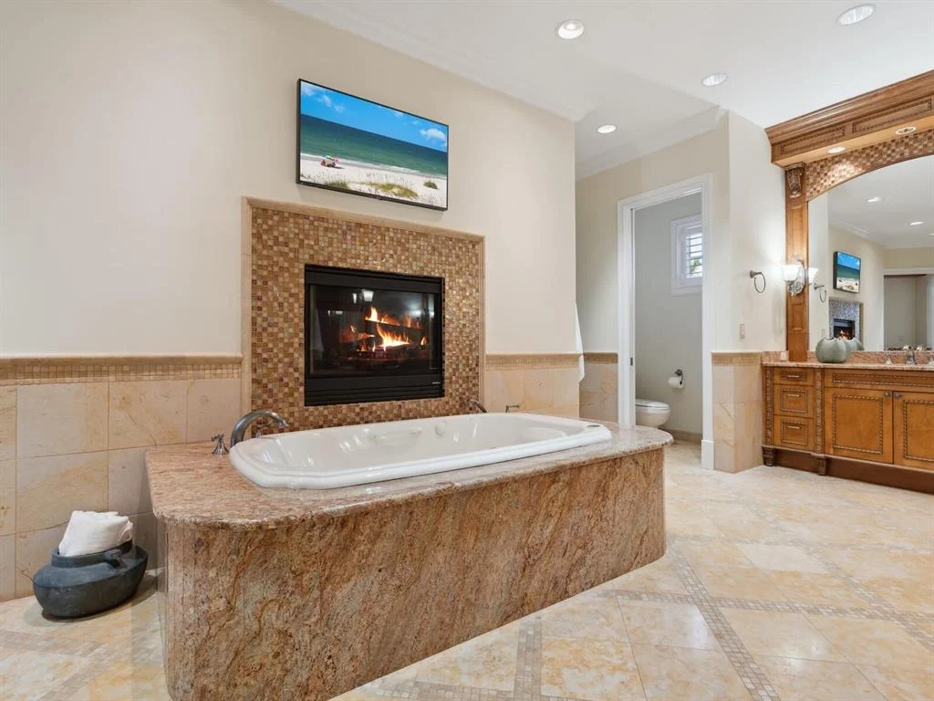Photo of 1423 HILLVIEW DRIVE