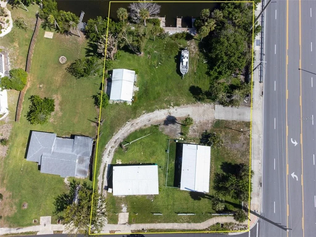 Photo of 1695 MANOR ROAD