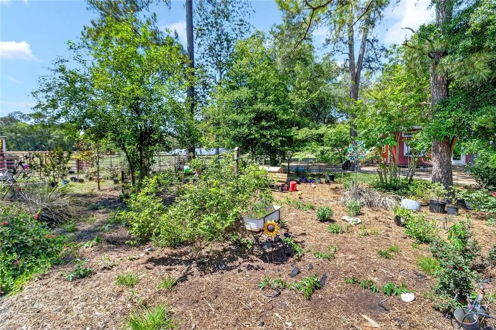Photo of 1208 N COUNTY ROAD 315
