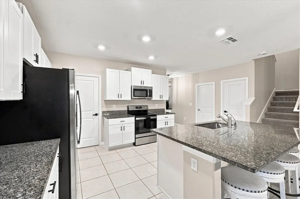 Photo of 1736 RED LOOP