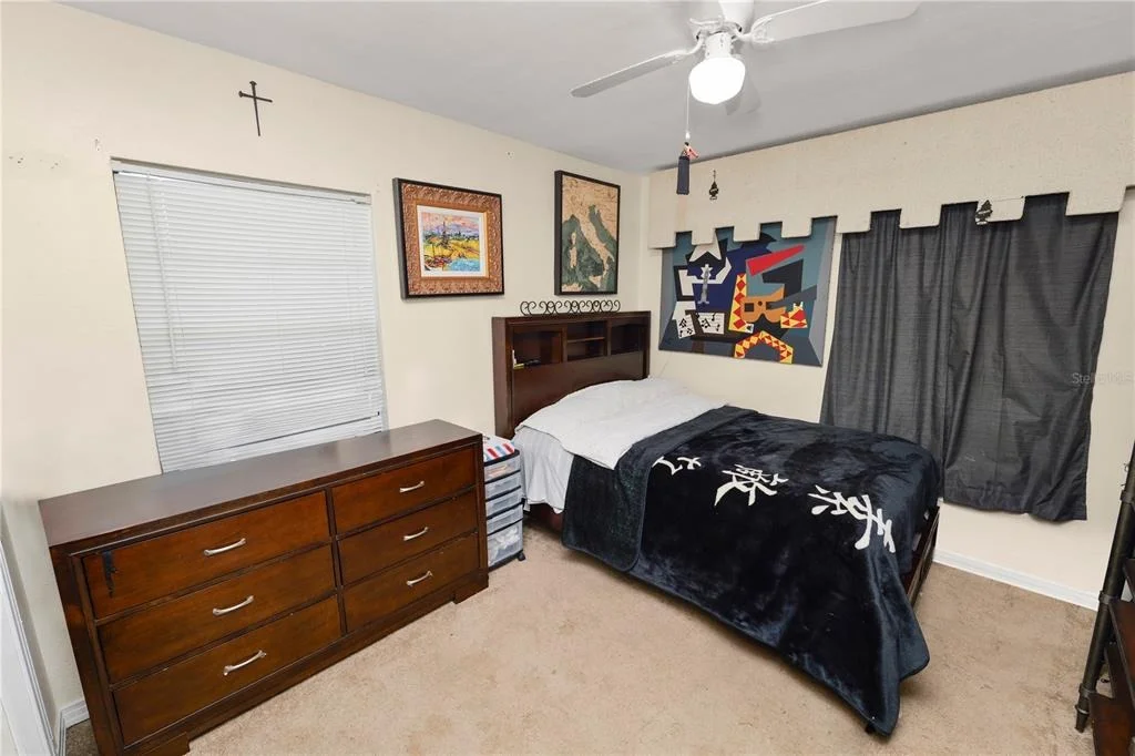 Photo of 621 HILLSIDE DRIVE