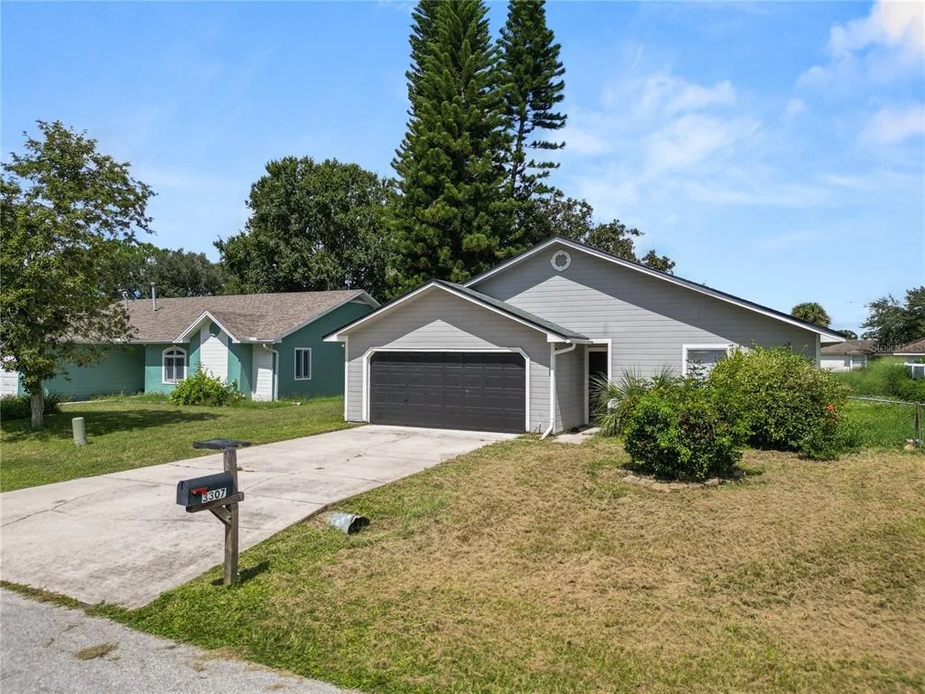 Photo of 3307 FOX RIDGE DRIVE