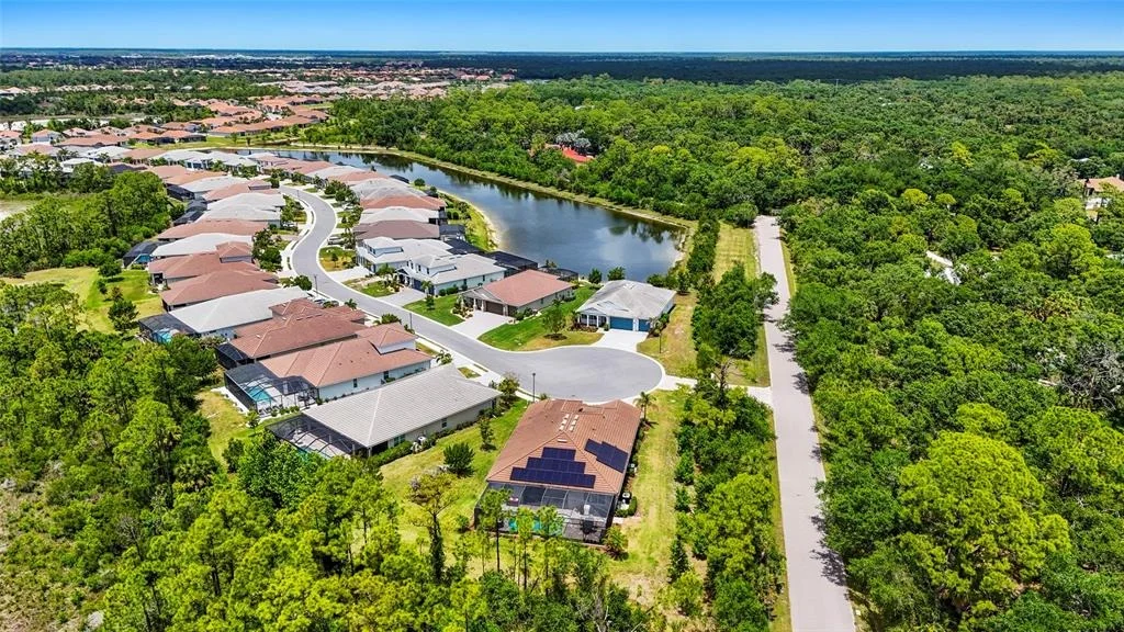 Photo of 617 MISTIFLOWER CIRCLE