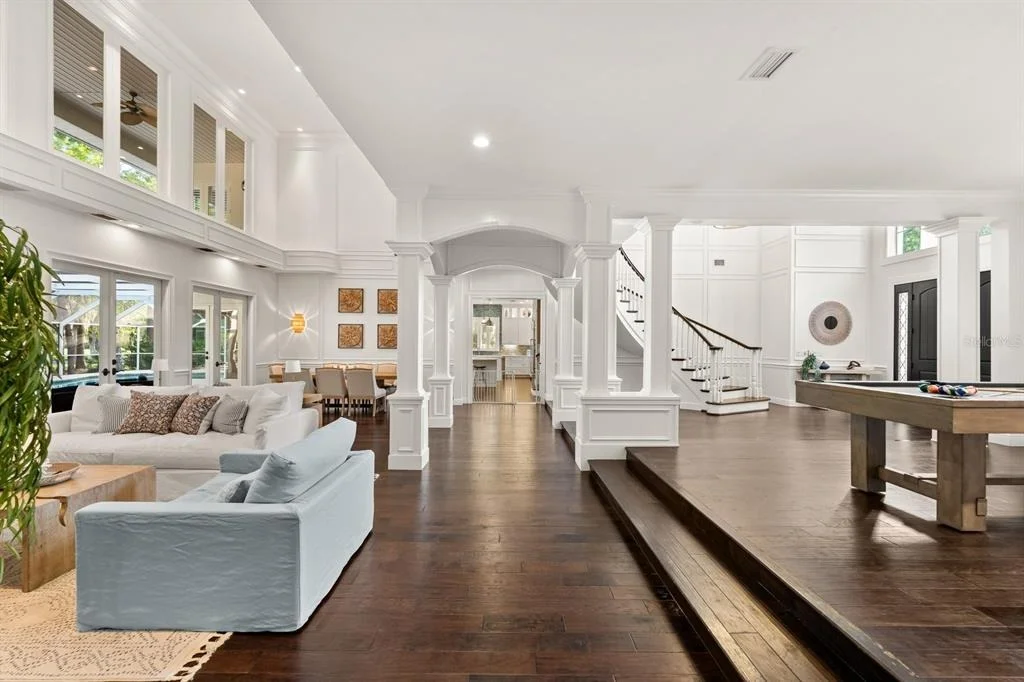 Photo of 6413 MACLAURIN DRIVE