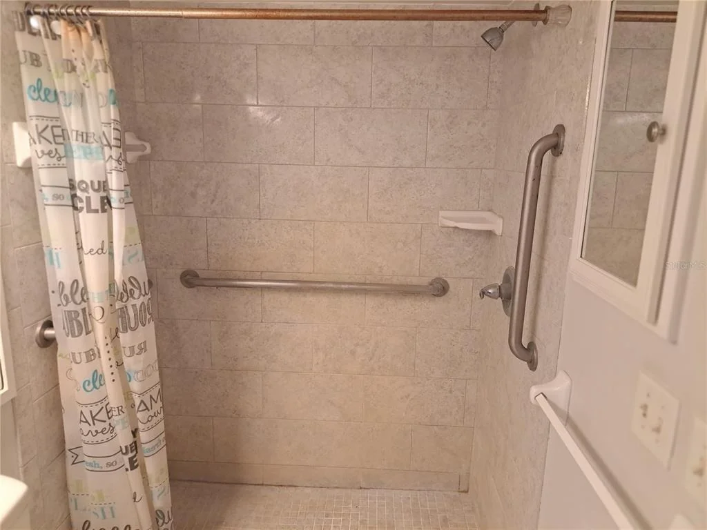 Photo of 5672 AVE H