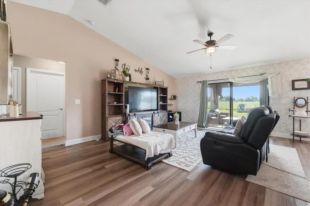Photo of 828 ULMER ROAD