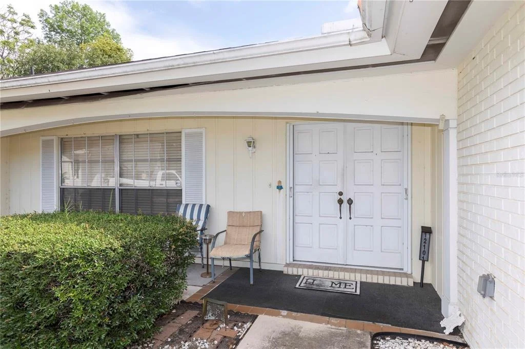 Photo of 12101 LONGSTRAP LANE