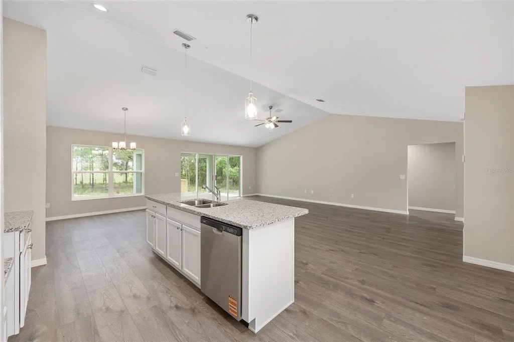 Photo of 3853 SW SOUNDVIEW DRIVE