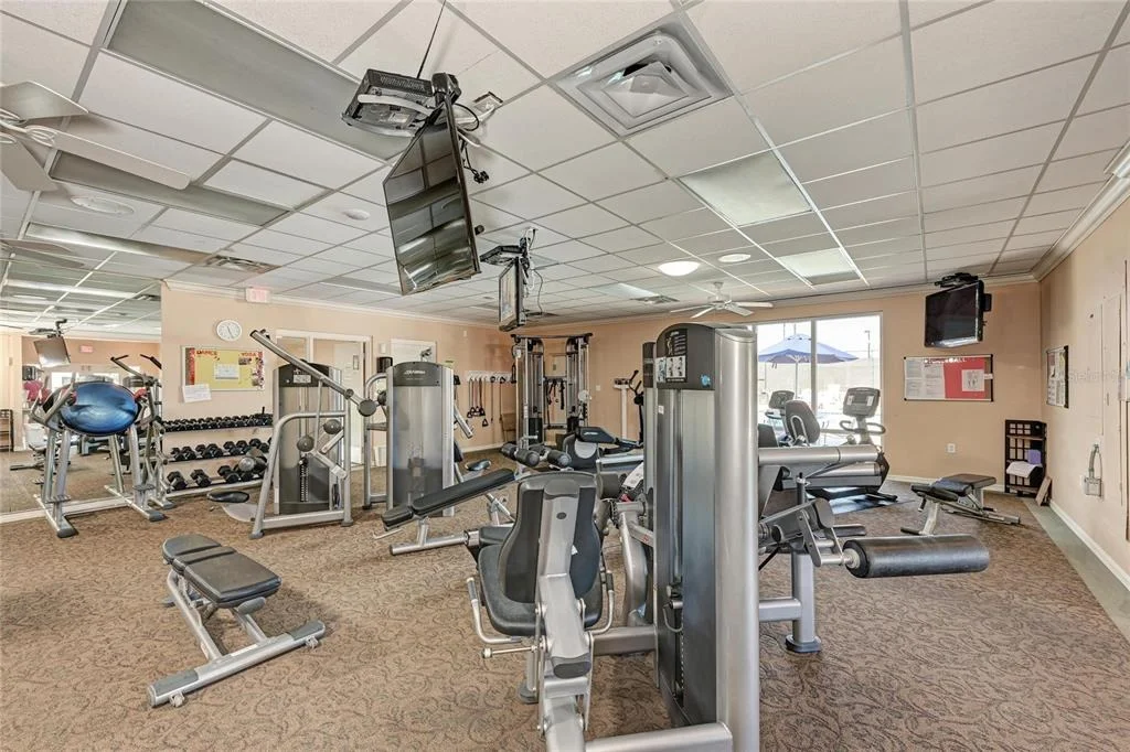 Photo of 6604 STONE RIVER ROAD