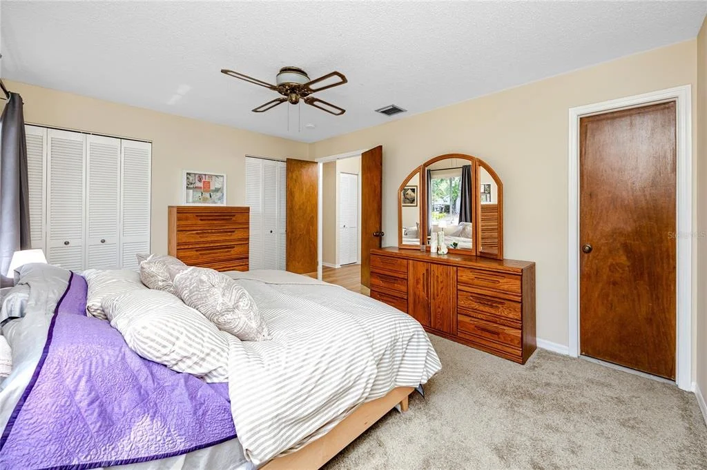 Photo of 14012 CASCADE LANE