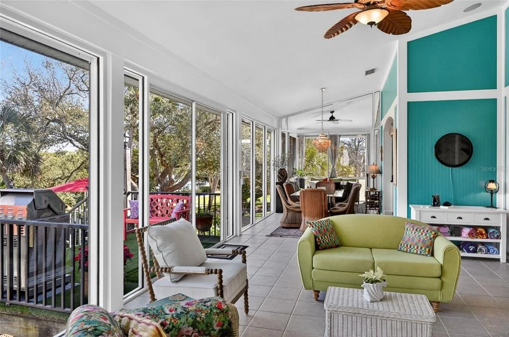 Photo of 10110 CREEKSIDE DRIVE