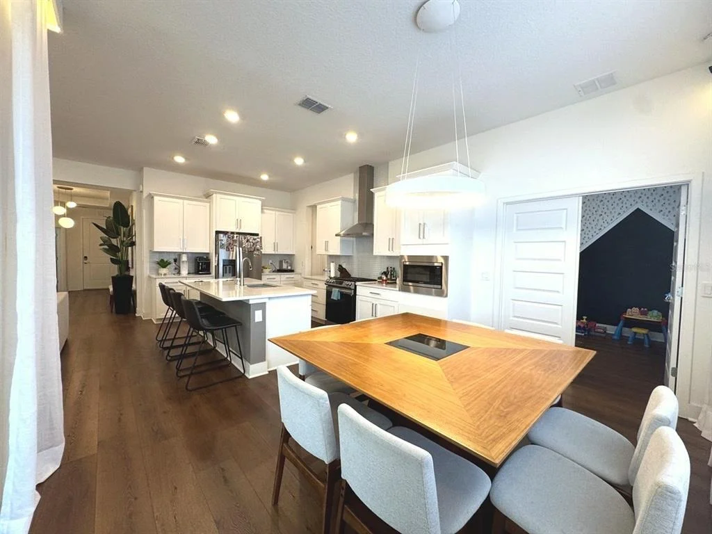Photo of 14931 LEBEAU LOOP