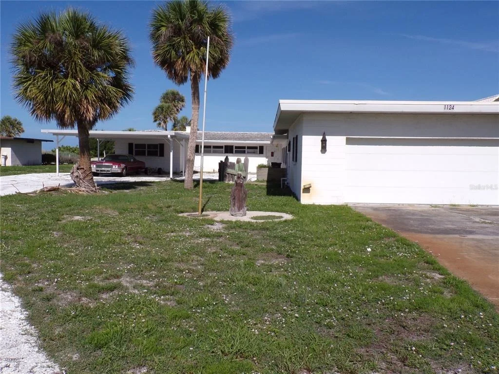 Photo of 1124 SUNSET DRIVE