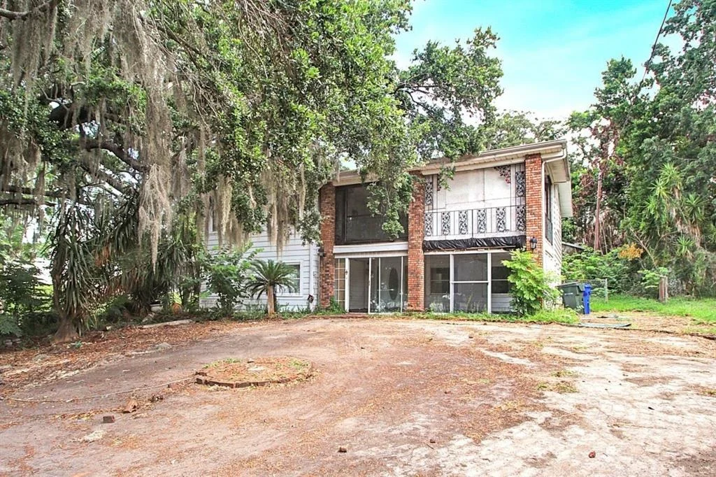 Photo of 450 E SILVER STAR ROAD