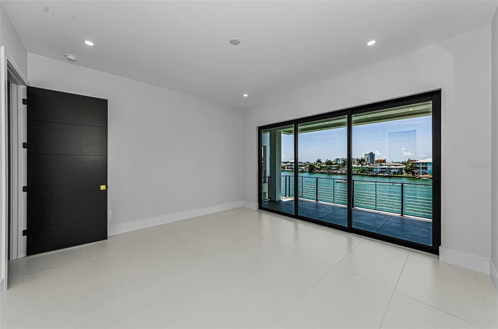 Photo of 43 DOLPHIN DRIVE