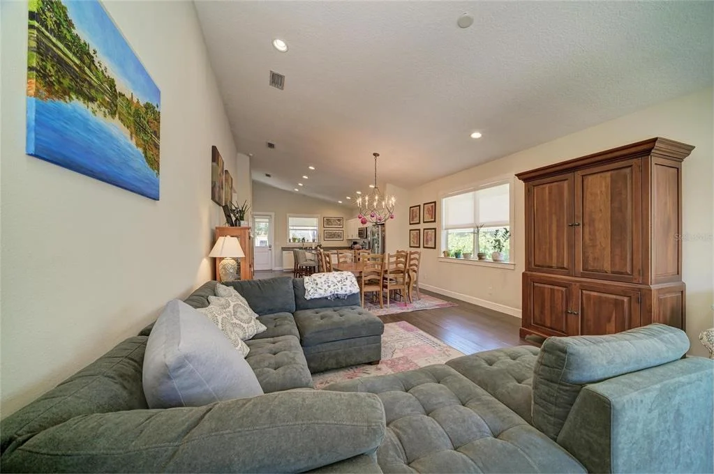 Photo of 632 VIRGINIA DRIVE