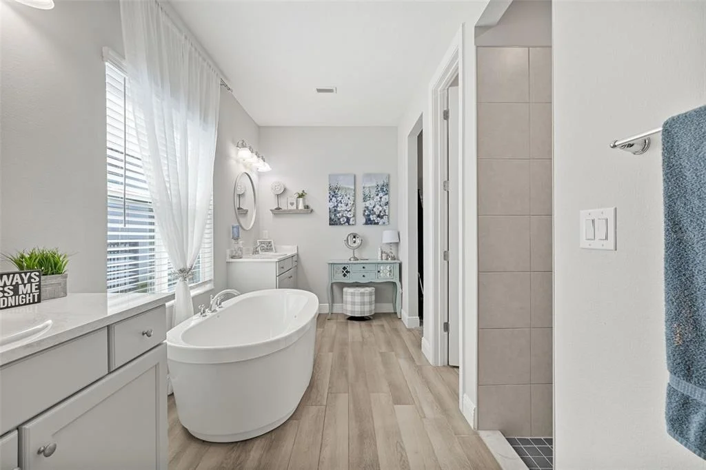 Photo of 5540 DEL CORONADO DRIVE