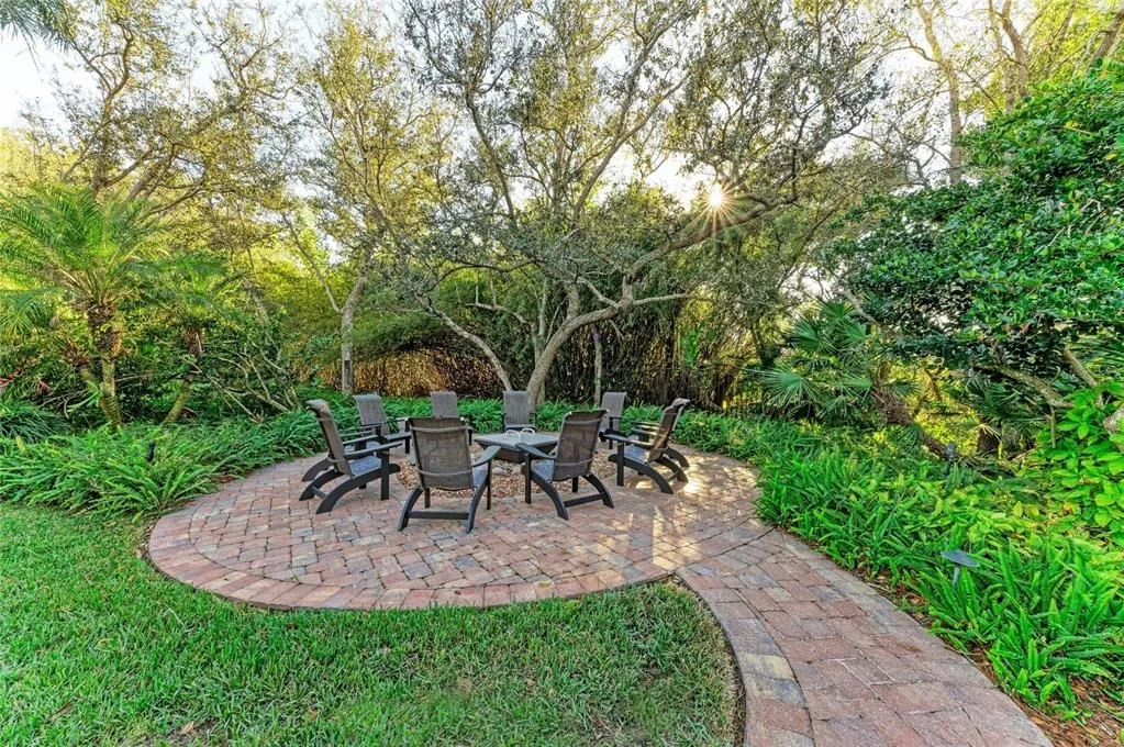 Photo of 39321 WASHINGTON LOOP ROAD