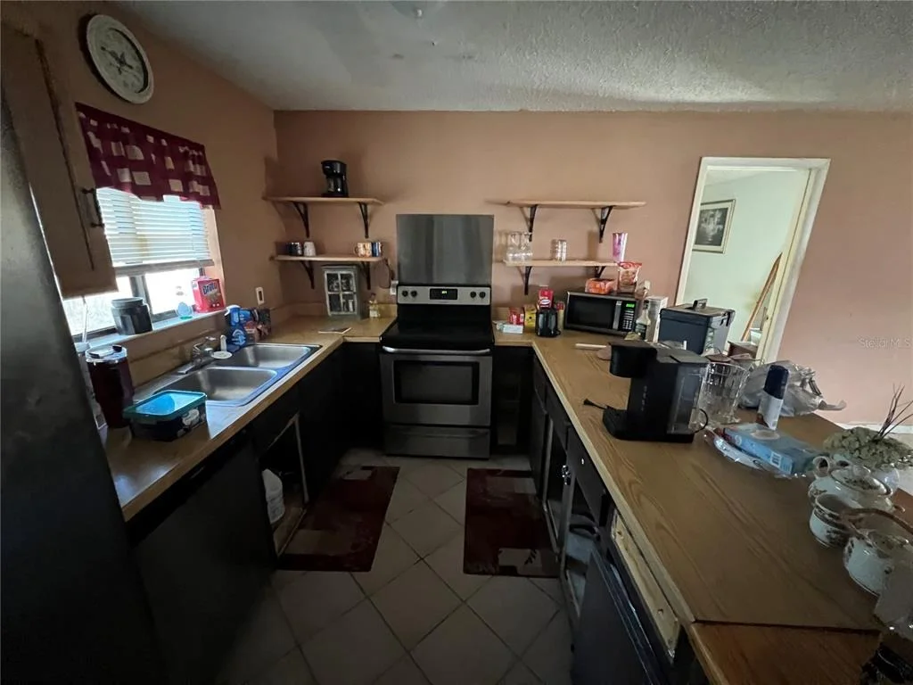Photo of 32 BRONSON LANE