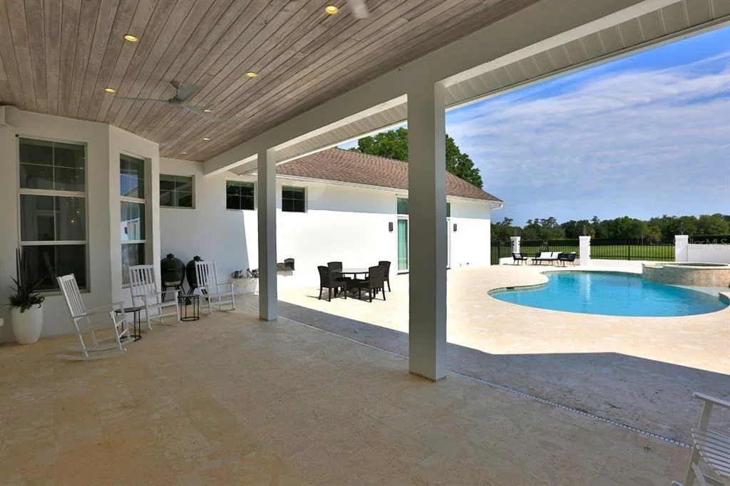 Photo of 601 SE 80TH STREET