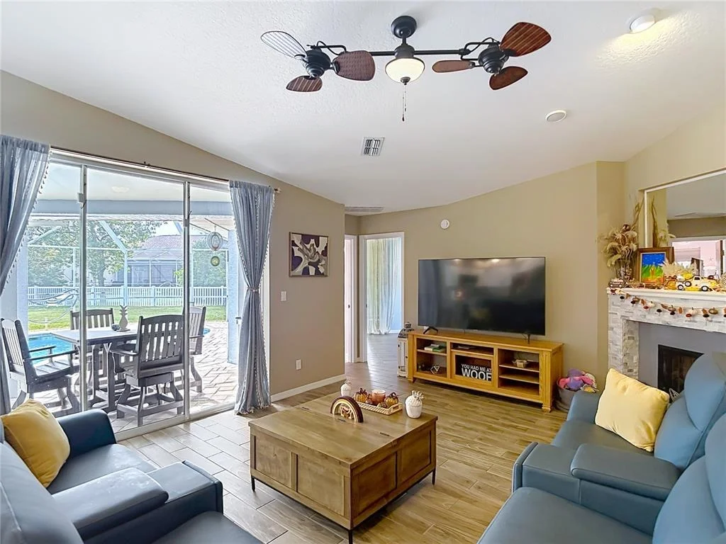 Photo of 1051 HOOK DRIVE