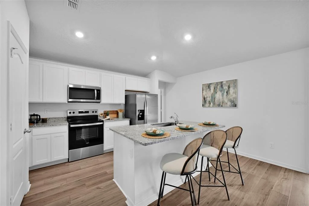 Photo of 153 PARKVIEW DRIVE