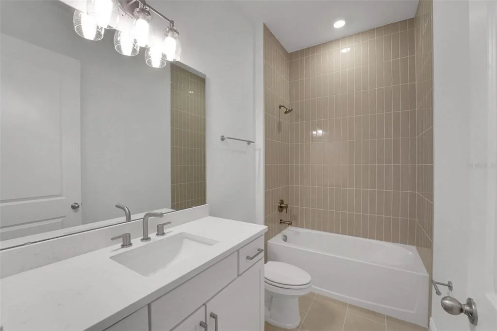 Photo of 15160 TEA TREE DRIVE