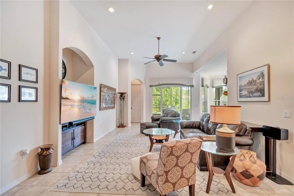 Photo of 526 NEWHALL LANE