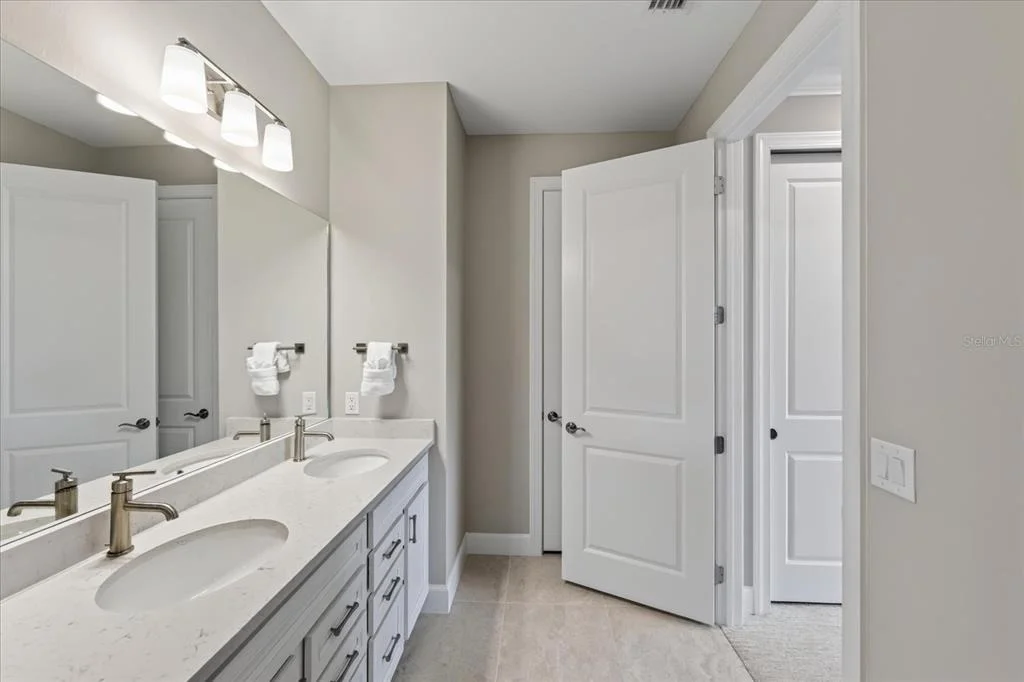 Photo of 7653 SUMMERLAND COVE