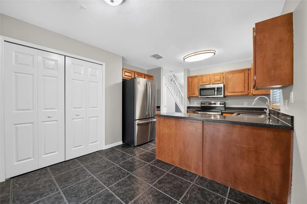 Photo of 3328 HAMLET LOOP