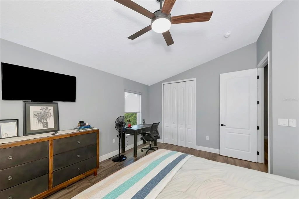 Photo of 1417 LANDVIEW LANE