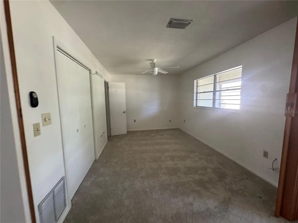 Photo of 652 PARK CIRCLE