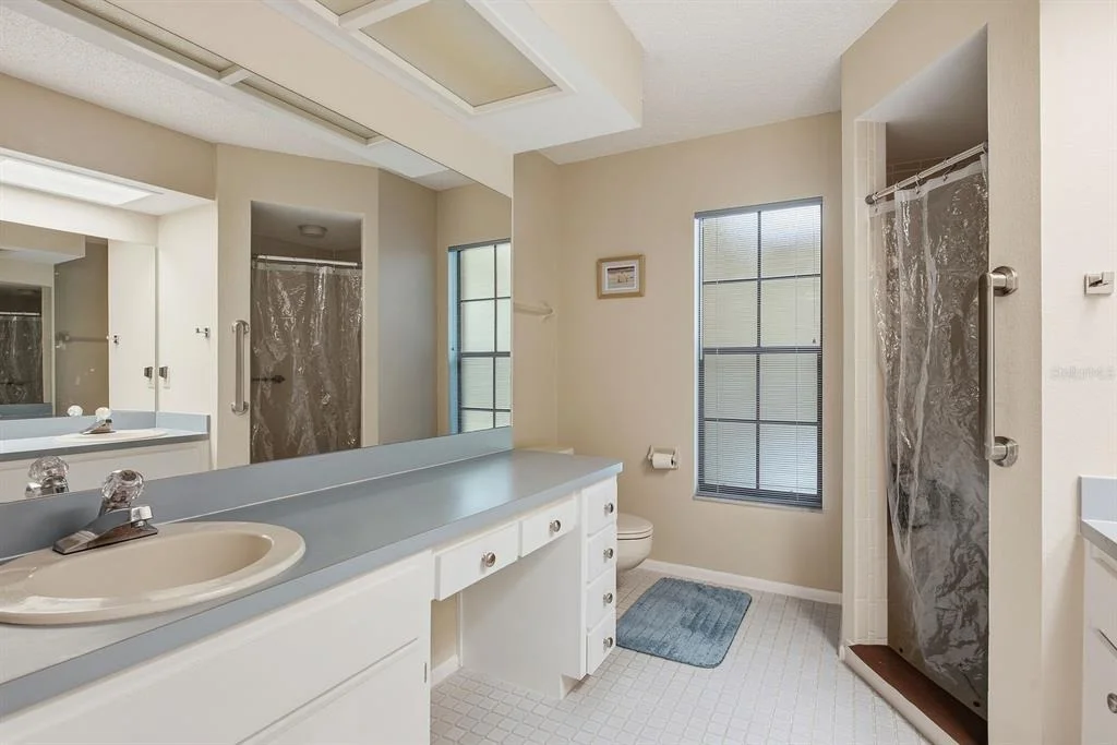 Photo of 6810 PLUMLEAF COURT