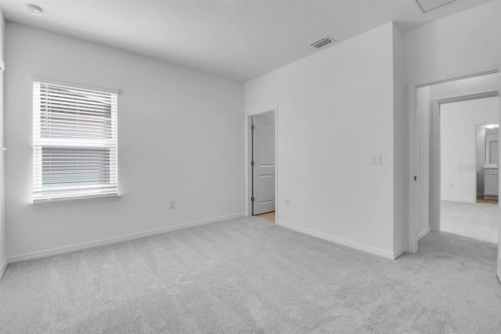 Photo of 846 JUNONIA BOULEVARD