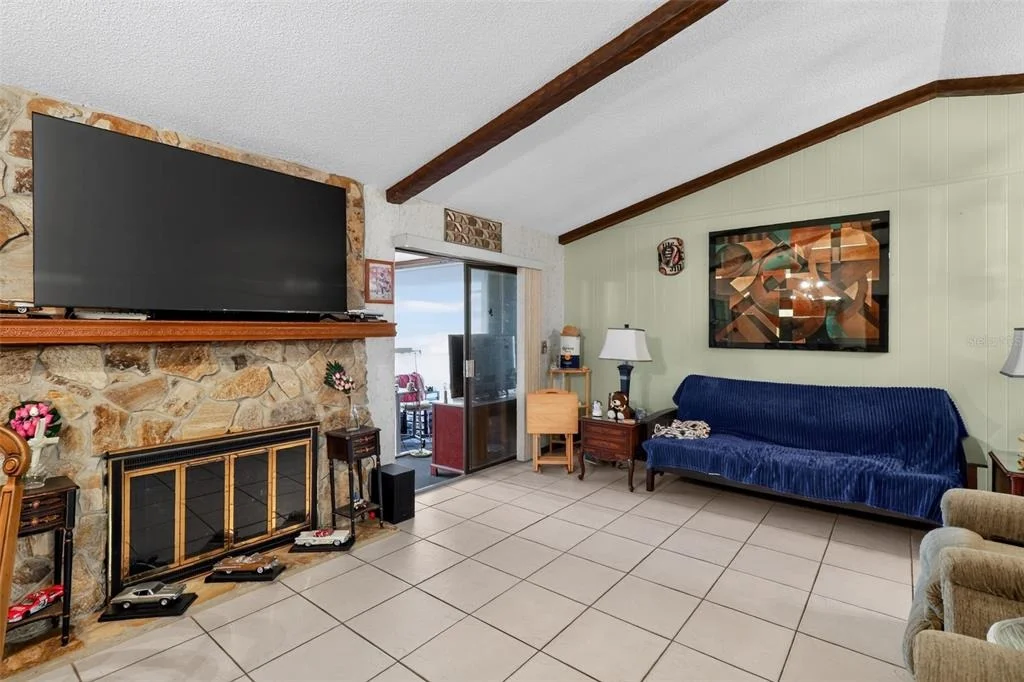 Photo of 7465 GALLOWAY ROAD