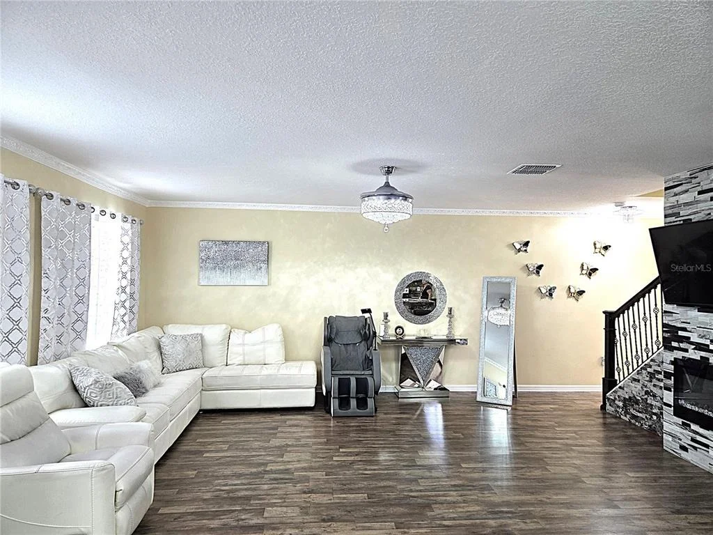 Photo of 4529 REISSWOOD LOOP