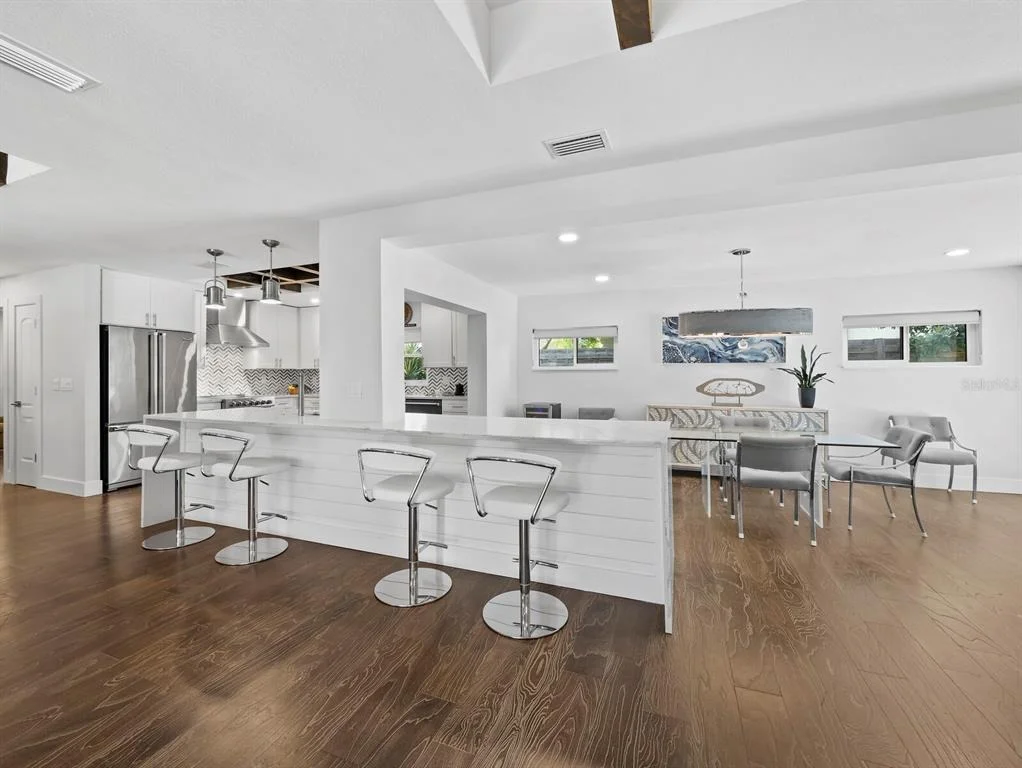 Photo of 622 TROPICAL CIRCLE