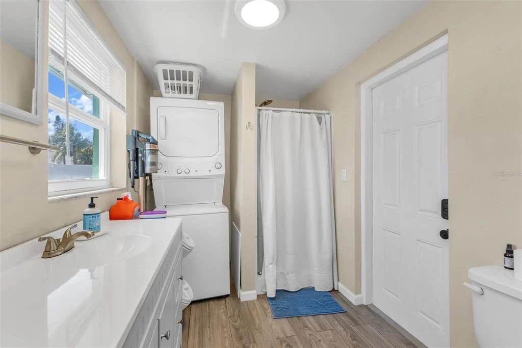 Photo of 960 DARWIN ROAD