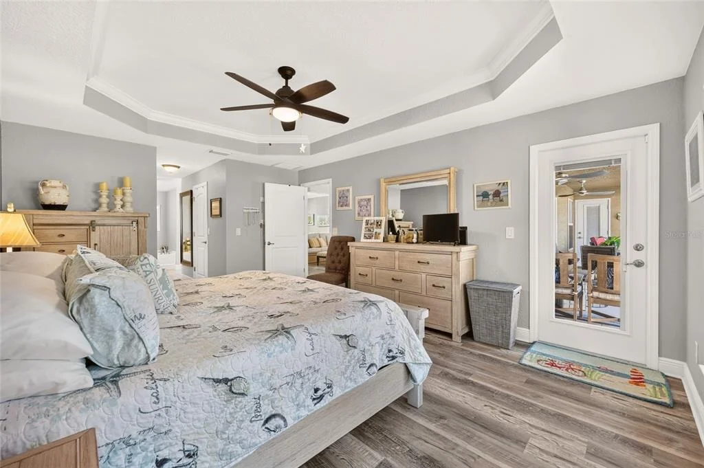 Photo of 6943 SE 11TH PLACE