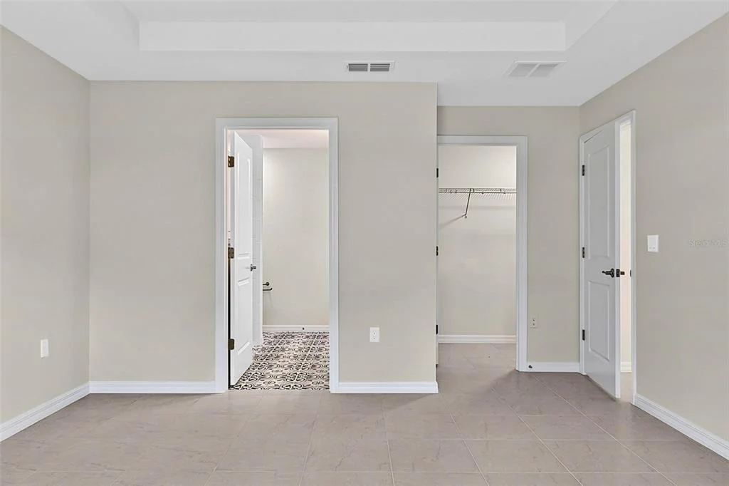 Photo of 52 ROXBORO DRIVE