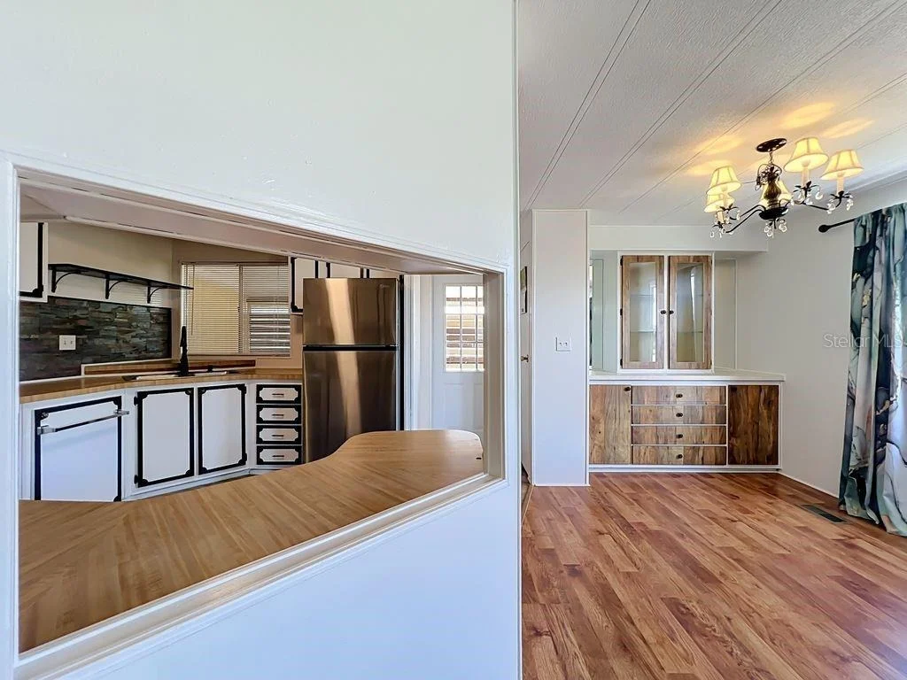 Photo of 1203 APACHE CIRCLE