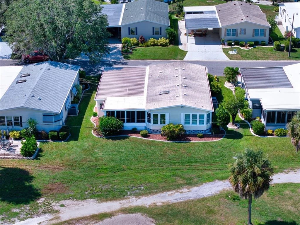 Photo of 8530 COUNTESS AVENUE CIRCLE