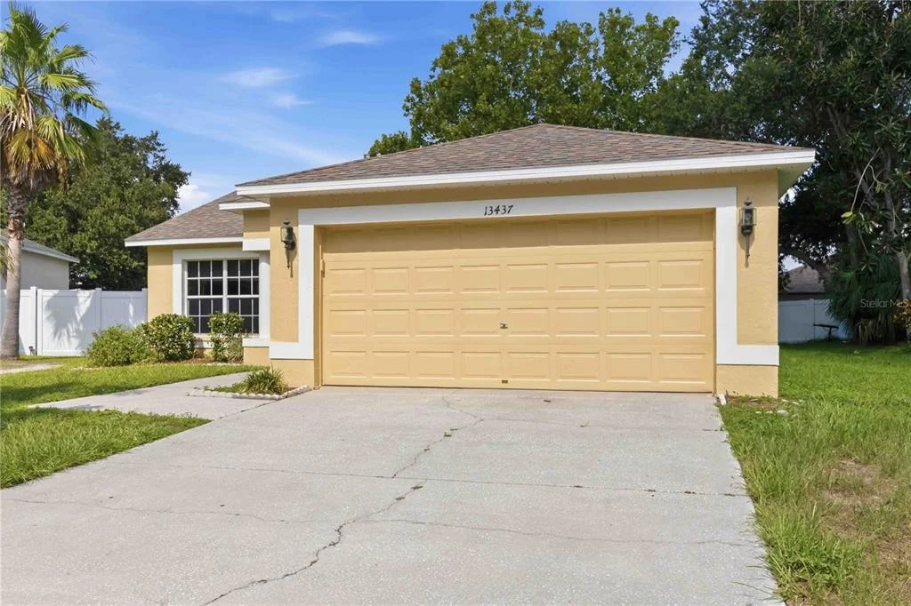 Photo of 13437 BEECHBERRY DRIVE