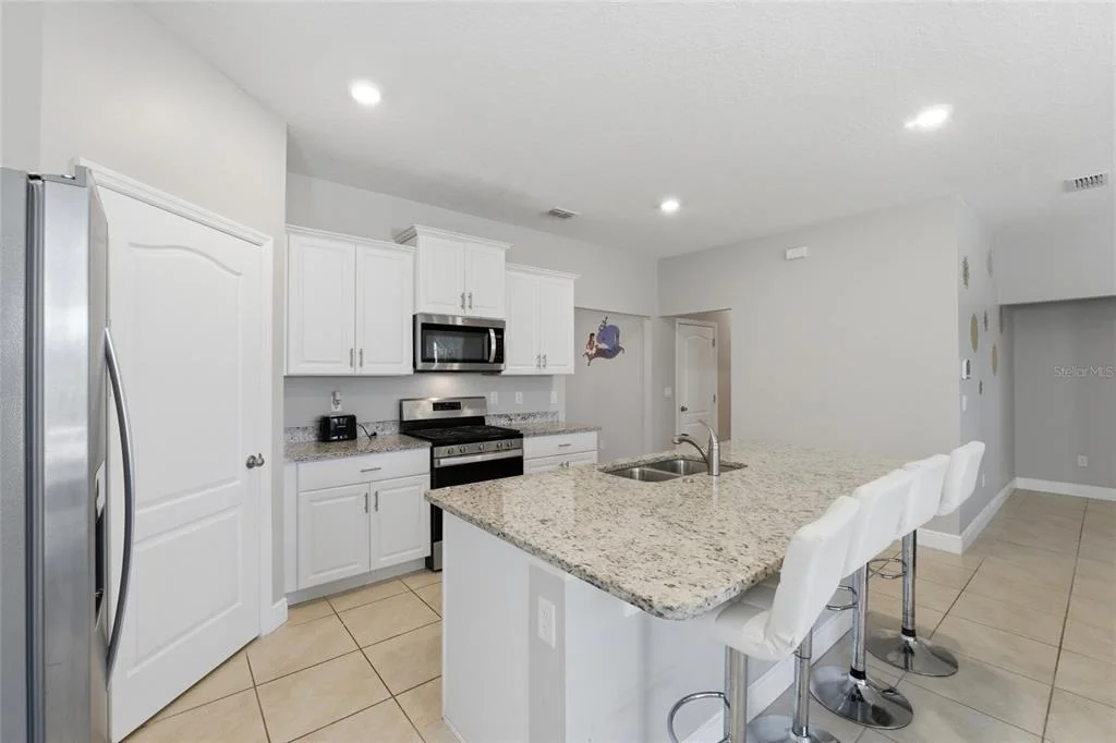 Photo of 7635 OAKMOSS LOOP