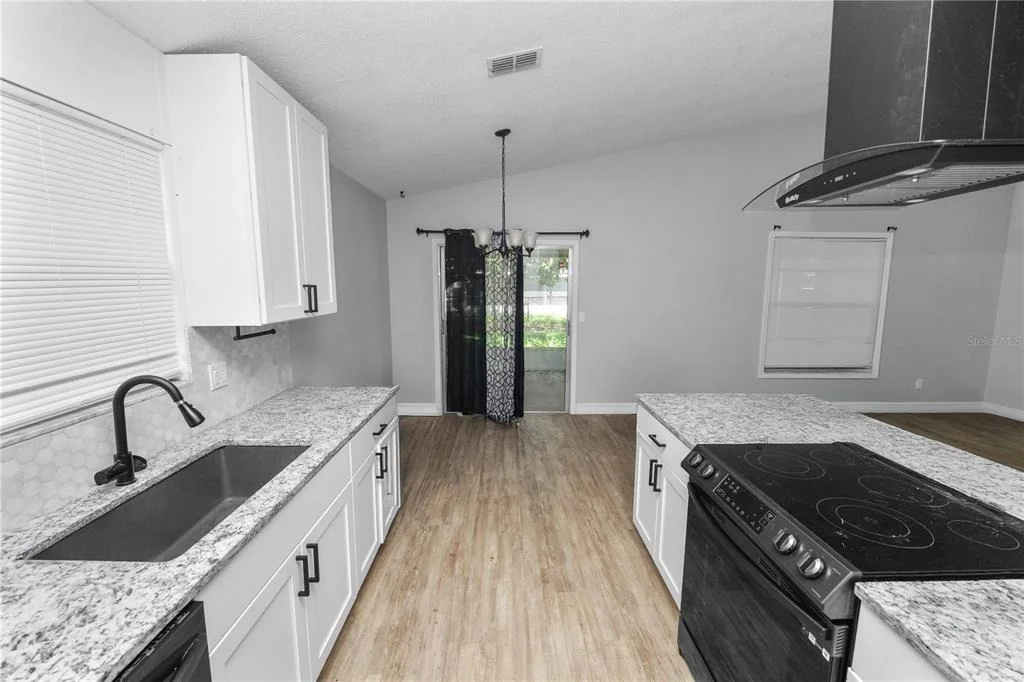Photo of 3307 FOX RIDGE DRIVE