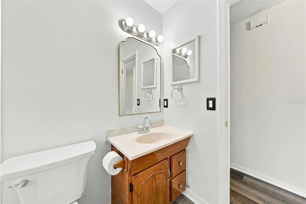 Photo of 3104 GARDEN ROAD
