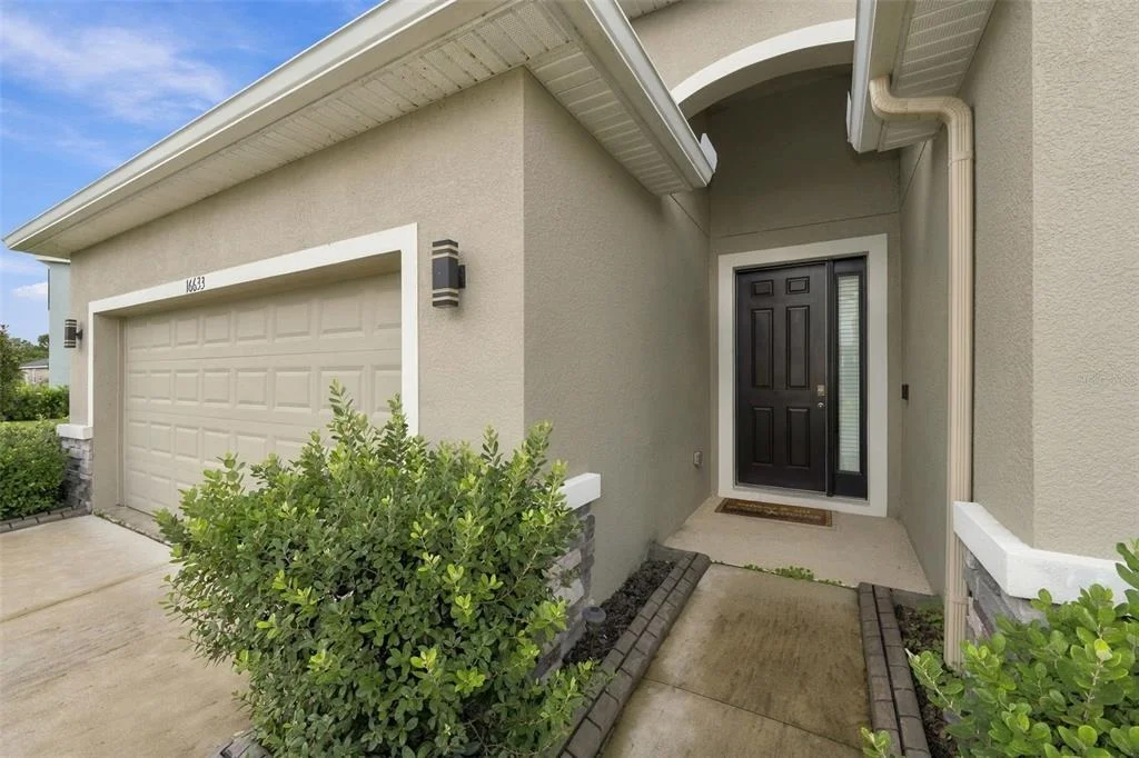 Photo of 16633 MOONER PLANK CIRCLE
